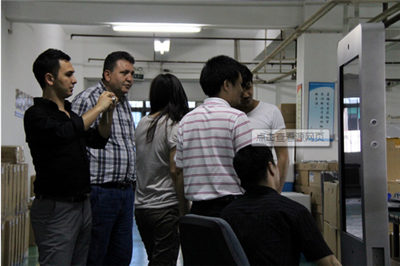 91香蕉污矽膠護線圈（quān）：#有酒有故事#之感謝一路有您（nín）！