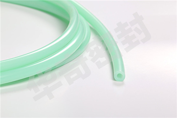 東莞橡膠製品生產廠家（jiā）清潔矽橡膠製（zhì）品模具的辦法