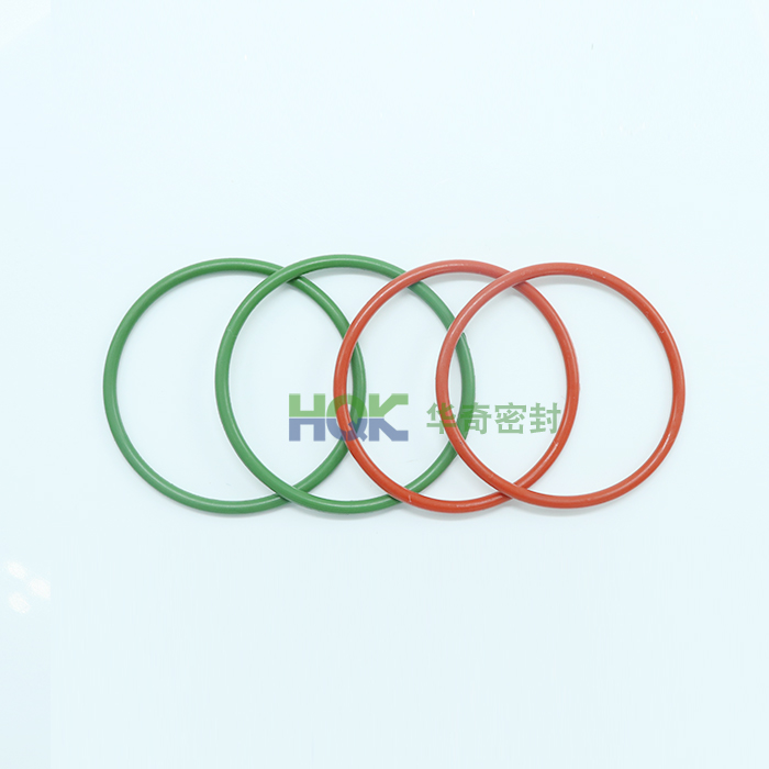 O形密封圈安裝在內外圓的溝槽（cáo）內起密封作